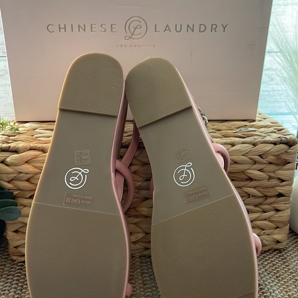 Chinese Laundry Skippy sandal in Pink color size 9.5. - Picture 4 of 13